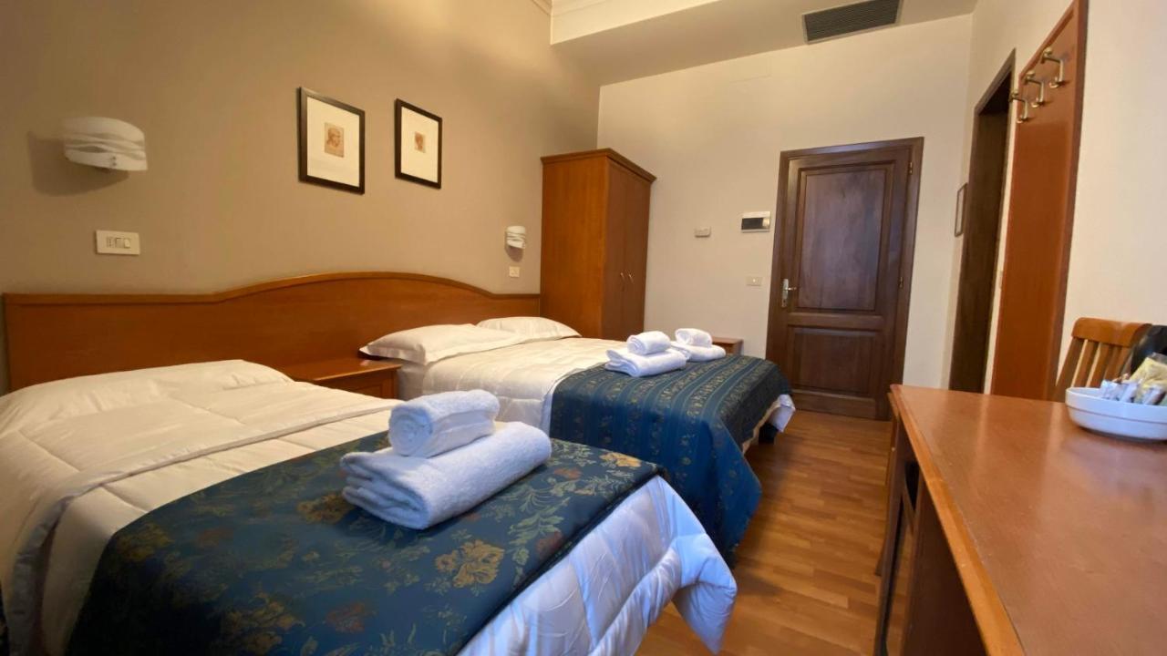 Soggiorno Madrid Bed & Breakfast Florence Exterior photo